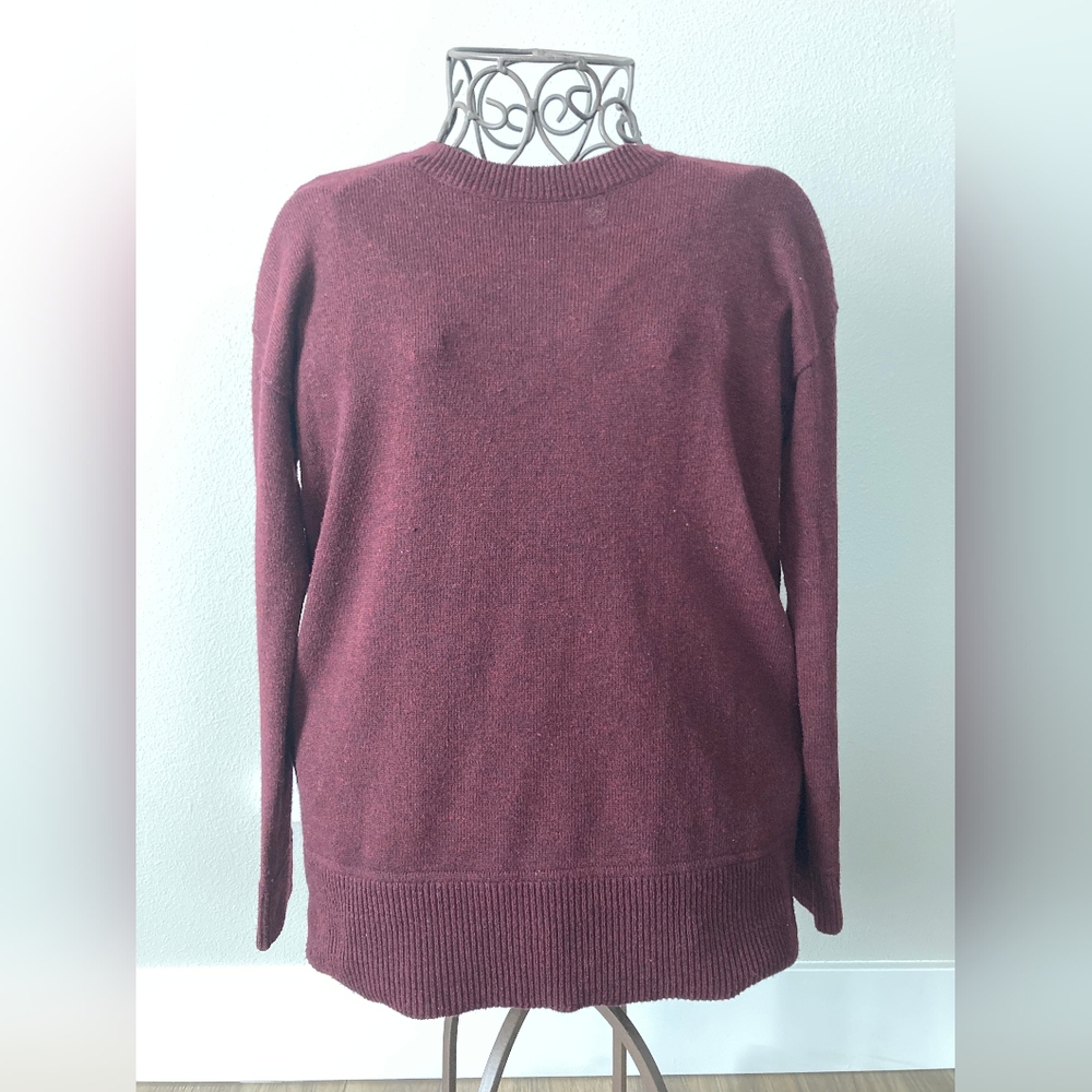 Small maroon sweater